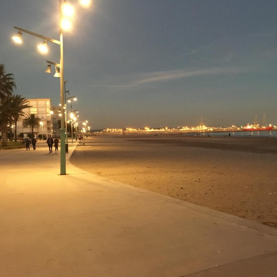 Appartamento Carrer de Victòria dels Àngels, 11 La Pineda Esterno foto