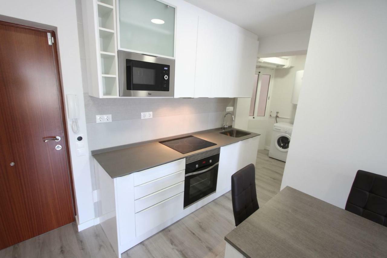 Appartamento Carrer de Victòria dels Àngels, 11 La Pineda Esterno foto