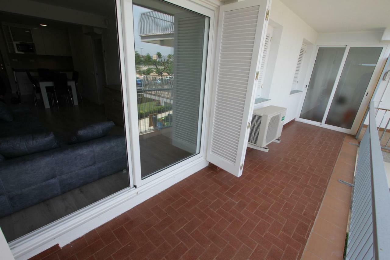 Appartamento Carrer de Victòria dels Àngels, 11 La Pineda Esterno foto